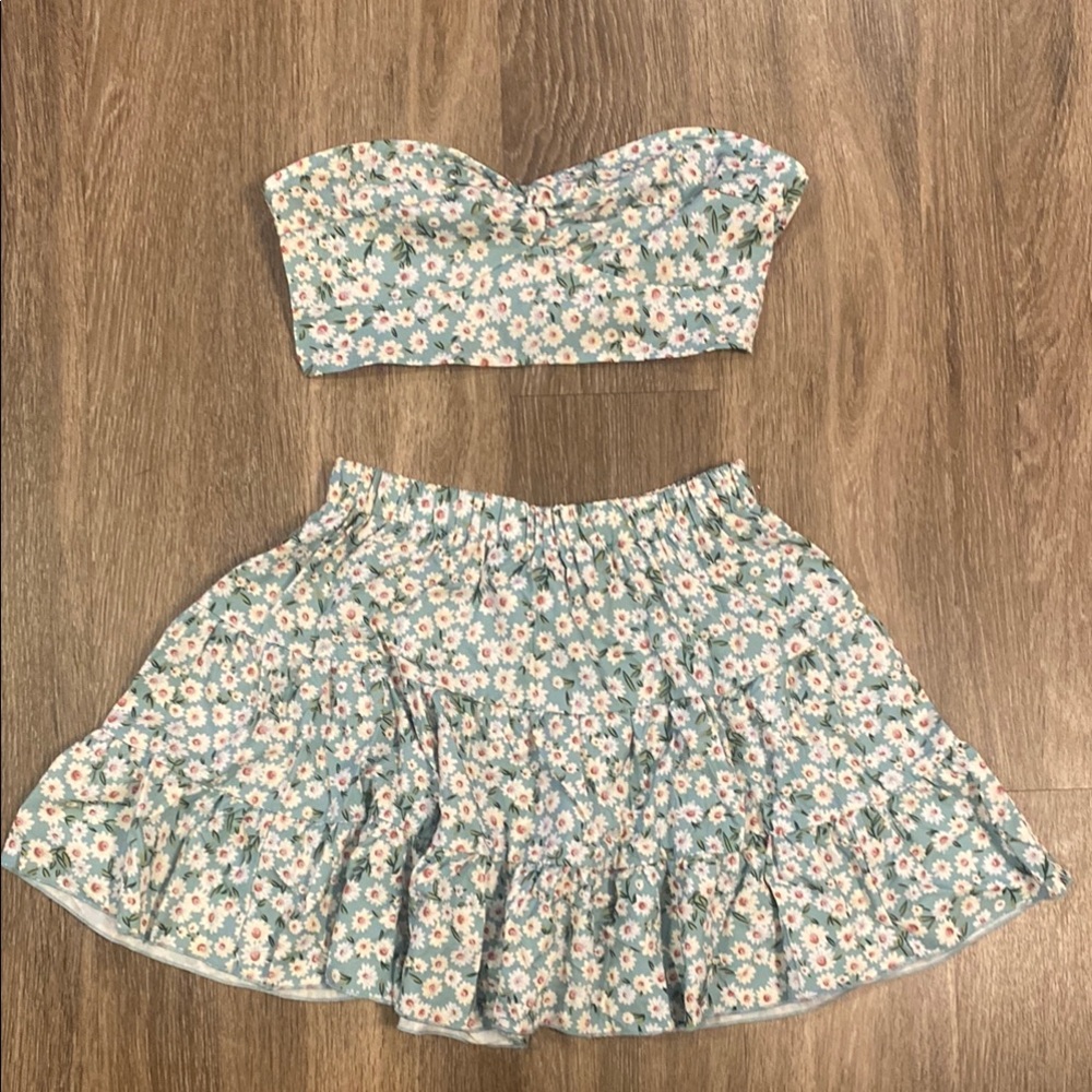 SHEIN Floral Mini Skirt Set